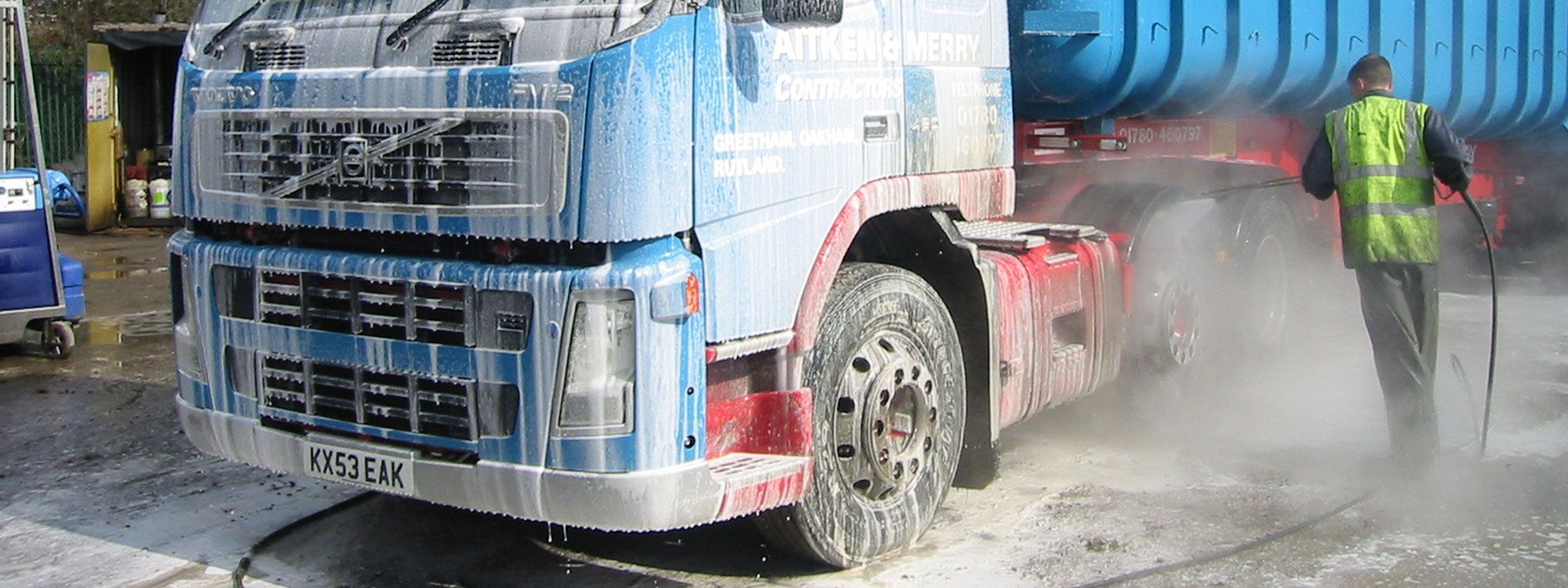 Truck & Bus Washing