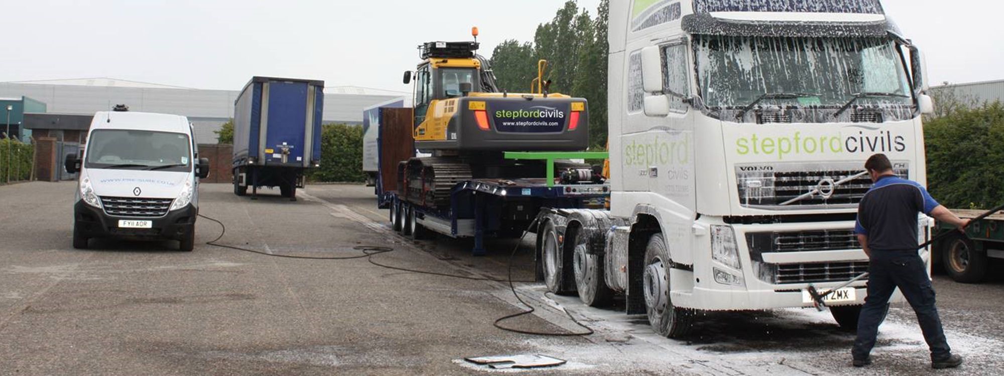 Truck & Bus Washing